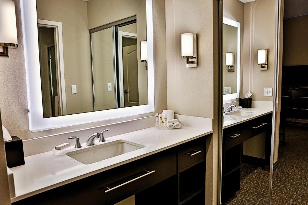 Homewood Suites by Hilton Asheville Image 18
