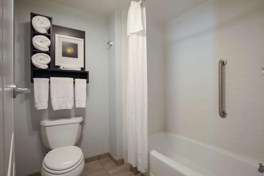 Homewood Suites by Hilton Asheville Image 23